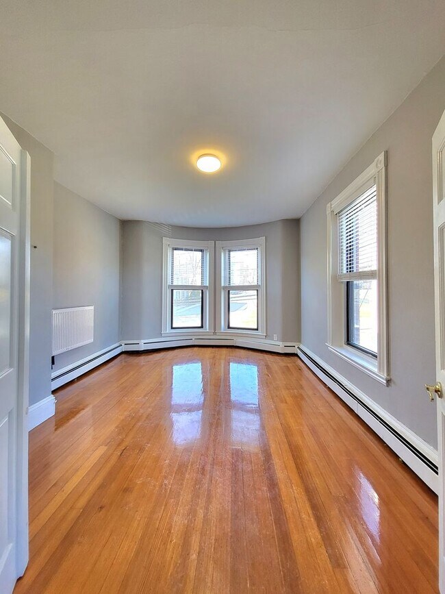 Interior Photo - Summer Green, LLC. 55 Summer Street