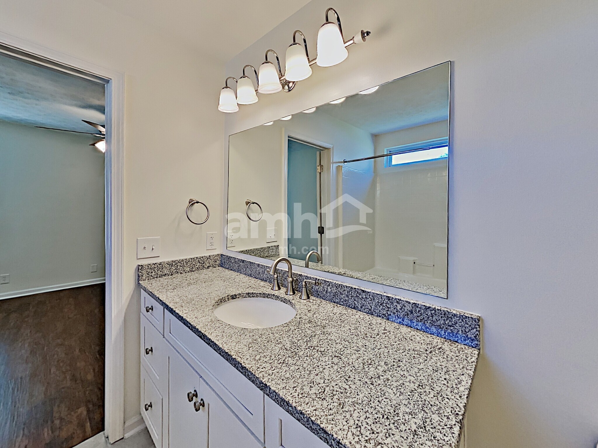 Building Photo - 7320 Middlebrook Cir