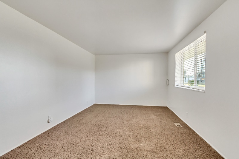 Building Photo - 2111 E 3300 S