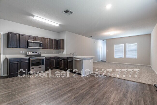 Building Photo - 741 Tupelo Tank Dr