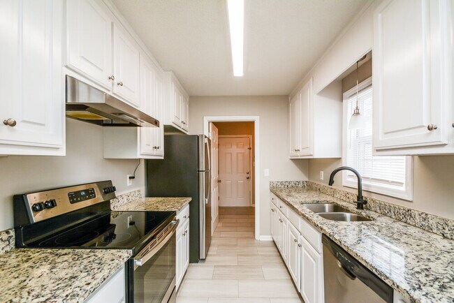 Building Photo - 40 Bent Creek Ct