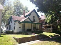 Building Photo - 1111 W North St