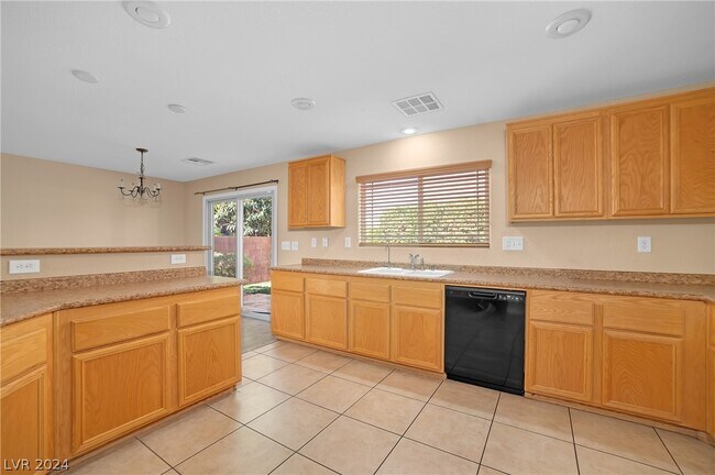 Building Photo - 7827 N Brodie Castle Ct