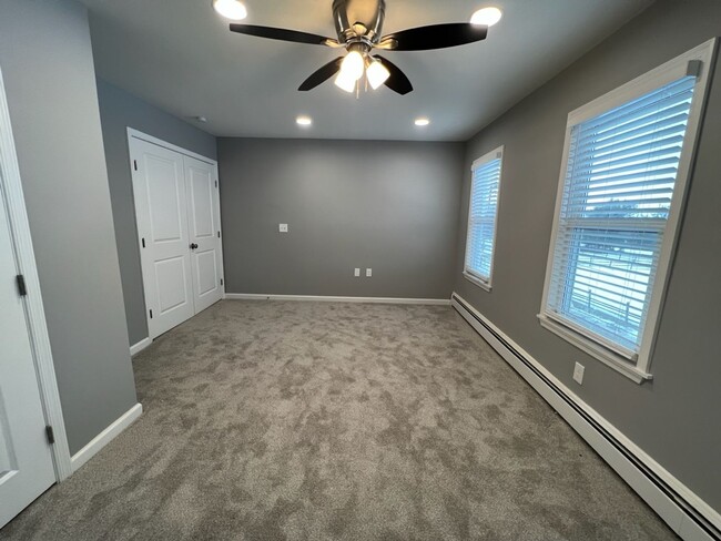 Building Photo - Awesome 3 bedroom 1.5 bath in Lower Macung...