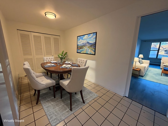 Building Photo - 4 Bedroom Ranch House - Prime Location Minutes from Cherry Creek!