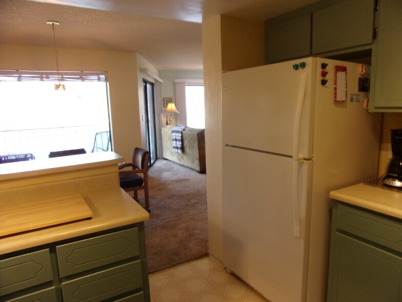 Building Photo - 1611 AZ-95