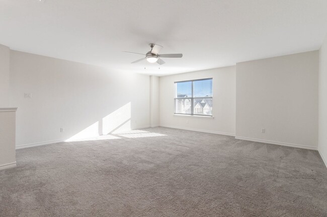 Building Photo - 22375 Escalante Run