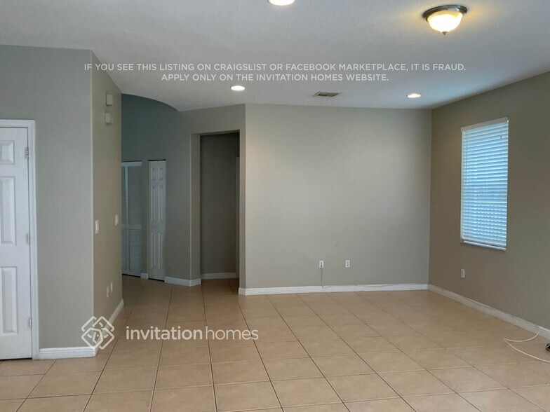 Building Photo - 2515 Glendale Dr