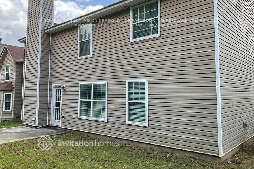 Building Photo - 758 Florigen Ln