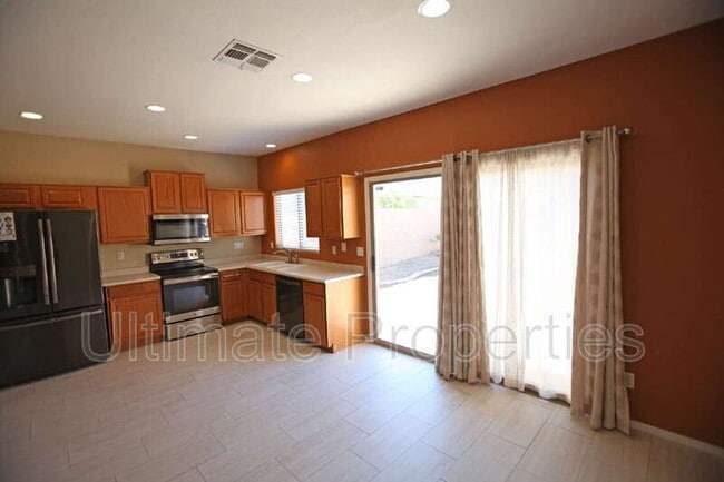 Building Photo - 12916 W Crittenden Ln
