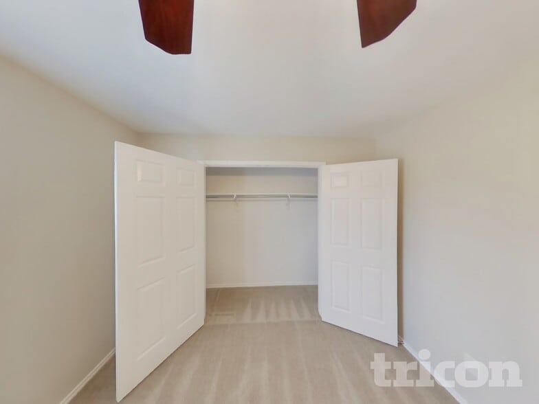 Building Photo - 1719 Abaco Dr