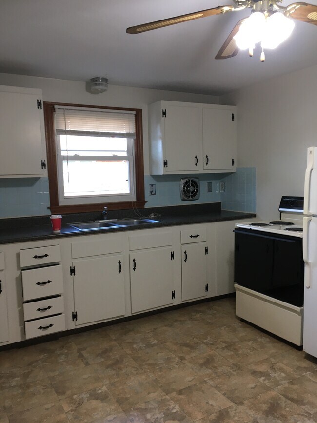 Building Photo - 23 Prospect St