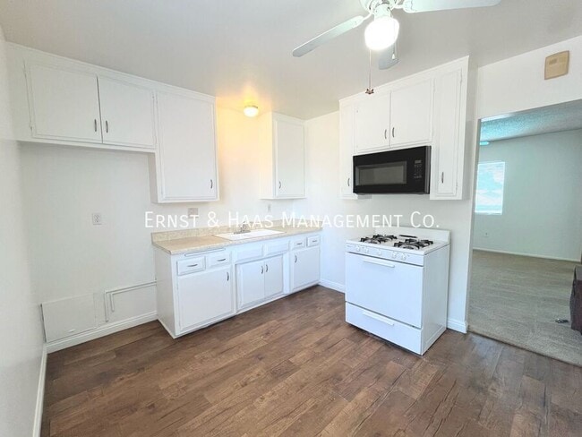 Building Photo - 5975 Myrtle Ave