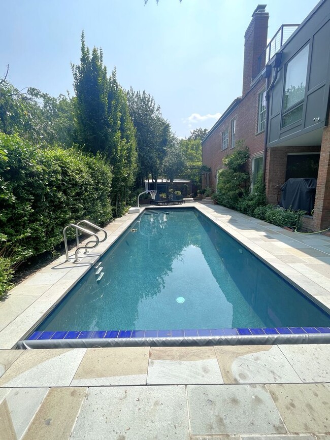 Building Photo - A Georgetown Paradise with Pool and 3 Car ...