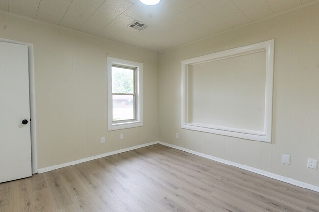 Building Photo - Rent to Own Available in Oklahoma City!