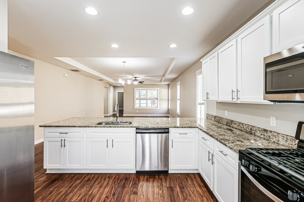 Building Photo - 11826 Forest Park Cir