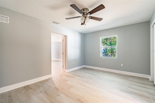 Building Photo - 1709 W Louisiana Ave