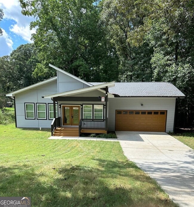 Building Photo - 7428 Mockingbird Trail