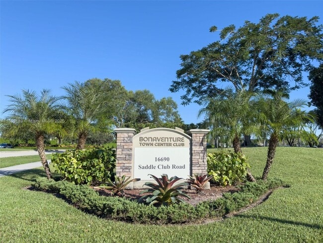 Building Photo - 16795 Hemingway Dr