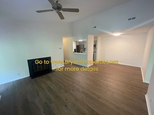 Building Photo - 148 N Timber Dr