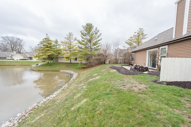 Building Photo - 6625 Sunloch Ct