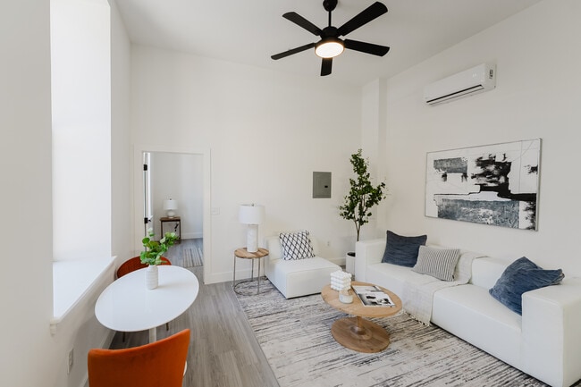 Building Photo - The 540