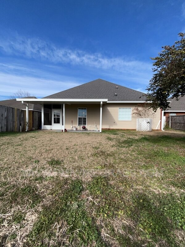 Building Photo - 249 Windsor Garden Dr