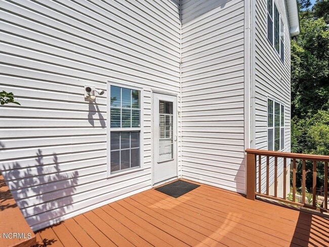 Building Photo - 1010 Meridian Dr