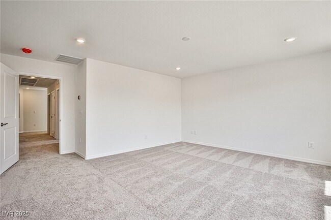 Building Photo - 7412 Legacy Pt St