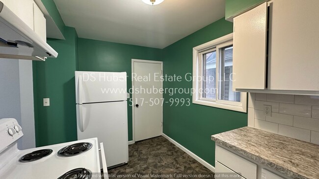 Building Photo - Newly upgraded 2 bed 1 bath single-family ...