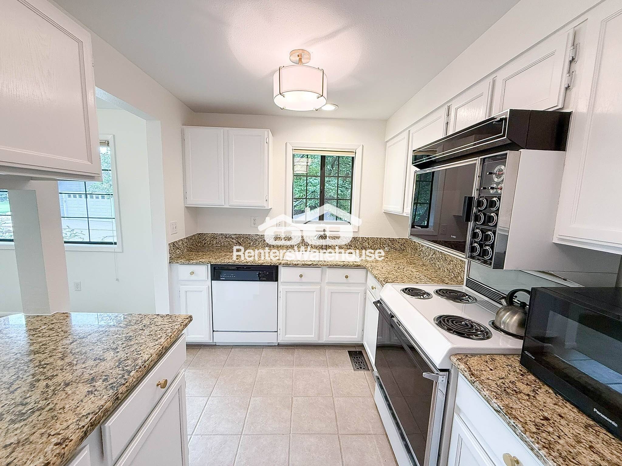 Building Photo - 4877 Darwin Ct
