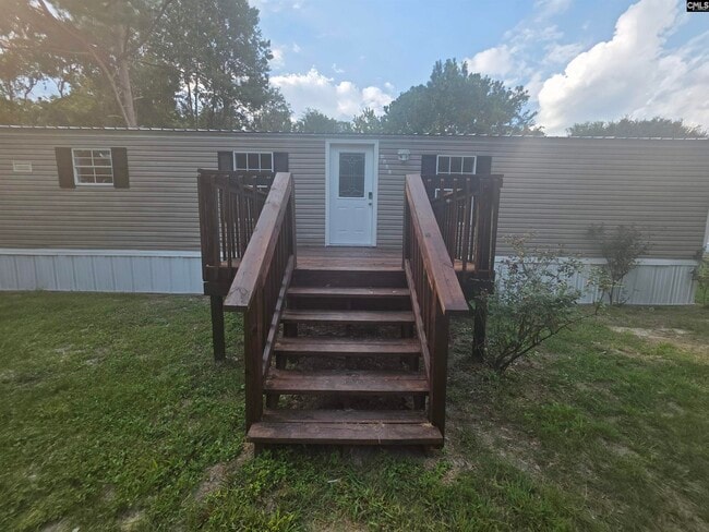 Primary Photo - 1527 Middlepen Rd SE