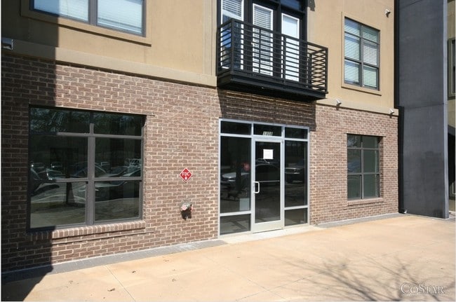 Building Photo - The Lofts at 5300