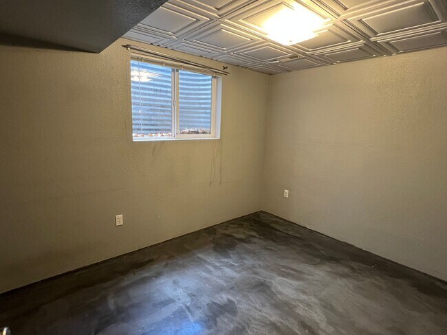 Building Photo - The home you have been waiting for!!!