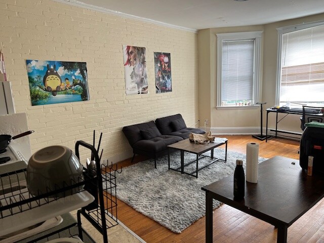 Primary Photo - 61 Park Dr