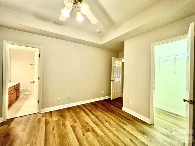 Building Photo - 4409 Stonefield Dr