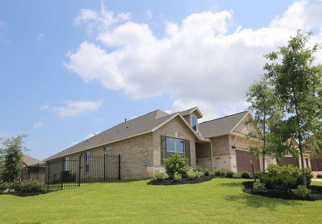 Building Photo - 18 Salado Vista Ct