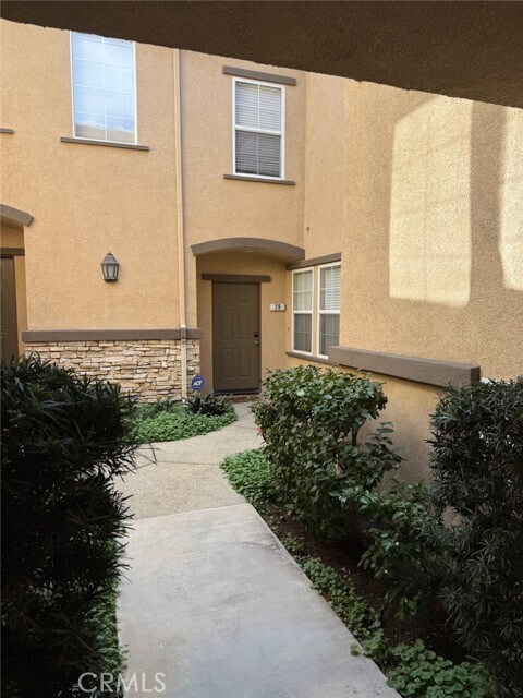 Building Photo - 7353 Ellena W