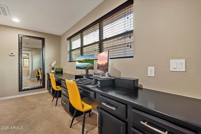 Building Photo - 12468 W Hummingbird Terrace