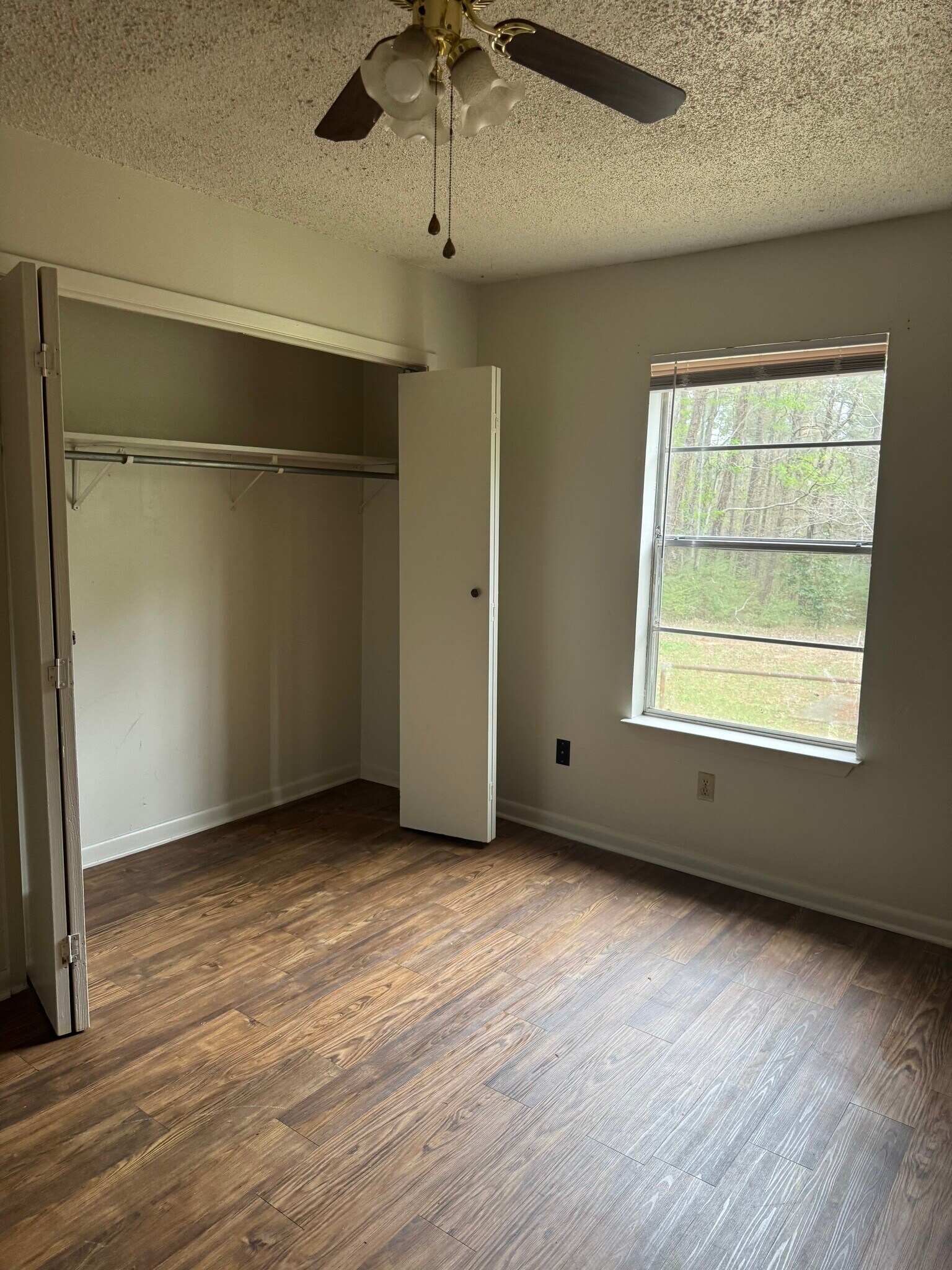 Building Photo - 3025 Bernice St