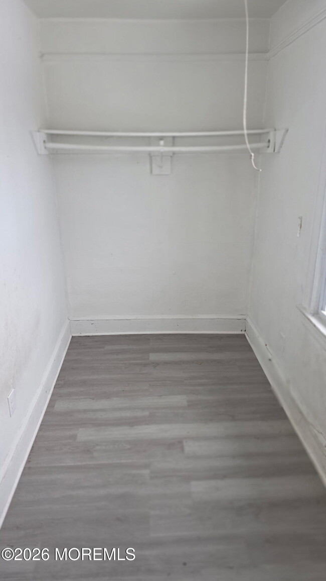 Building Photo - 21 Atkins Ave