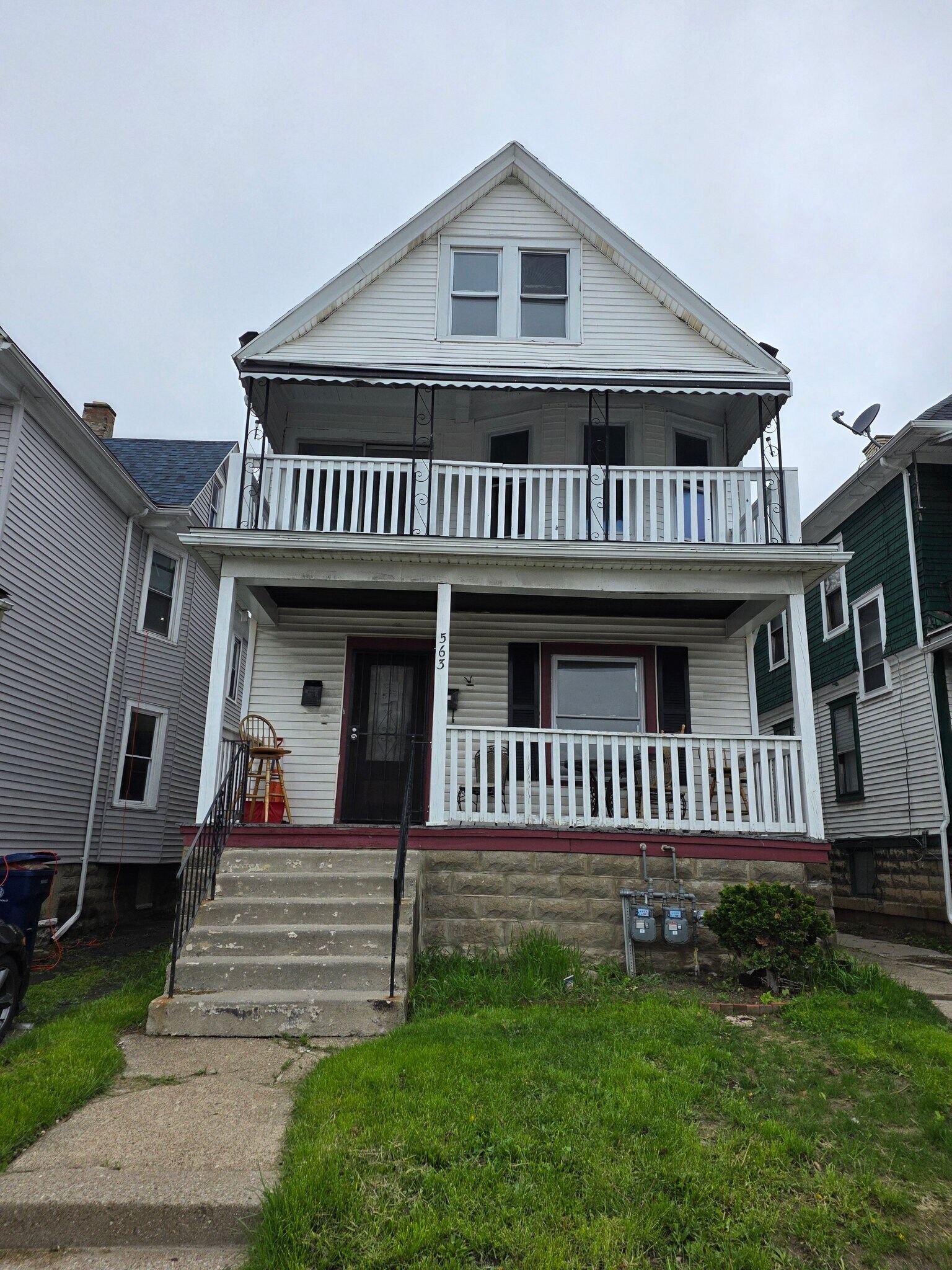 Building Photo - 563 Humboldt Pkwy