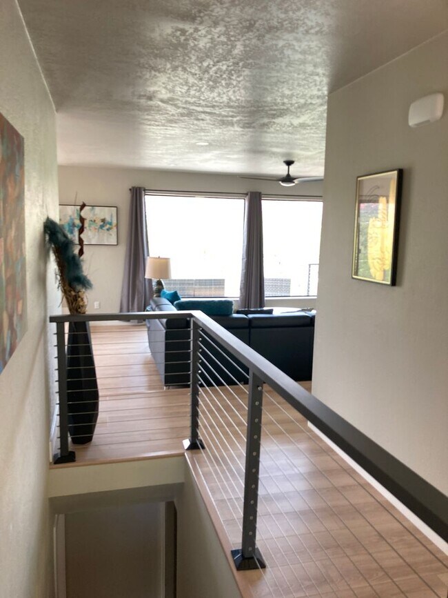 Building Photo - Spectacular, Panoramic Red Rock Views in West Sedona