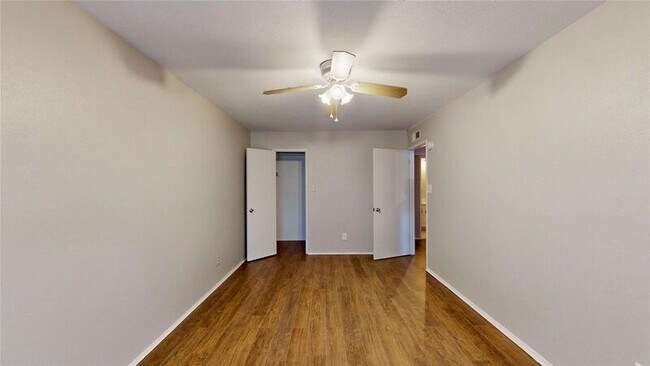 Building Photo - 4416 Augusta St