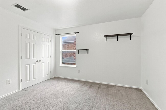 Building Photo - 6523 Wind Arbor