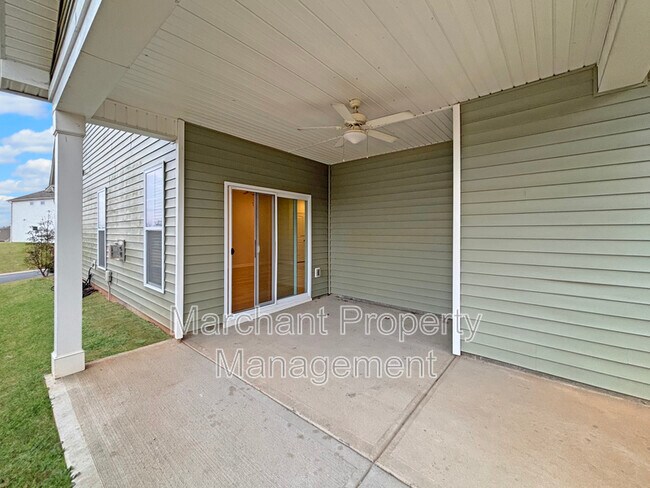 Building Photo - 459 Torrington Dr