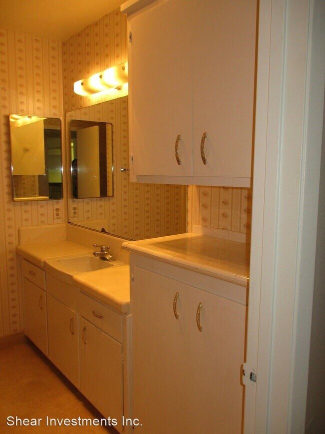 Building Photo - 2 br, 1 bath House - 14327 El Dorado Dr