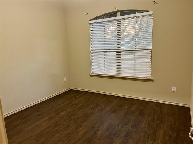 Building Photo - 3105 Pecan Tree Dr