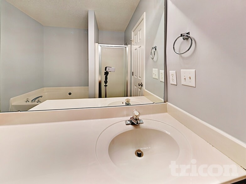 Building Photo - 1008 Crowders Woods Dr