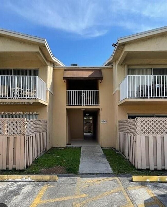 Primary Photo - 4240 NW 79th Ave